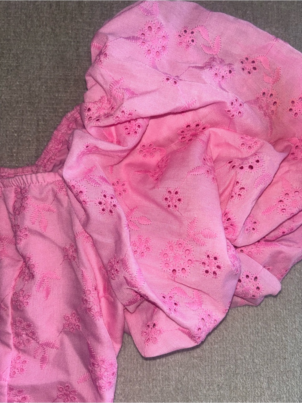 SHEIN MOD Pink Eyelet Puff Sleeve Crop Top Coquette Barbiecore Milkmaid Top - Picture 3 of 5
